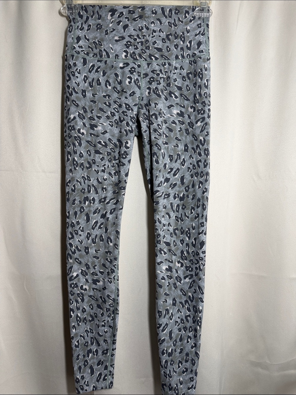 Varley High Rise Animal Print Leggings Gray Green Small